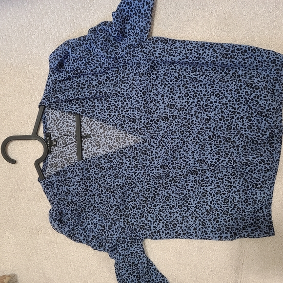 Clothes - Picture 11 of 15